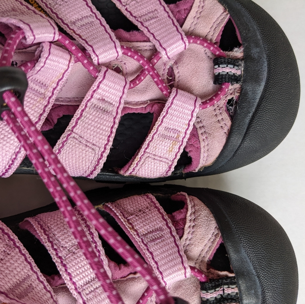 Keen waterproof hiking sandals - Picture 4 of 9